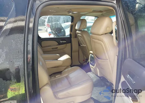 2007 GMC Yukon Xl 1500 Denali z USA, uszkodzony, nr VIN 1GKFK66807J226665